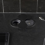 Bloc 1 prise 16A et USB-A Eight Affleurant à encastrer Noir