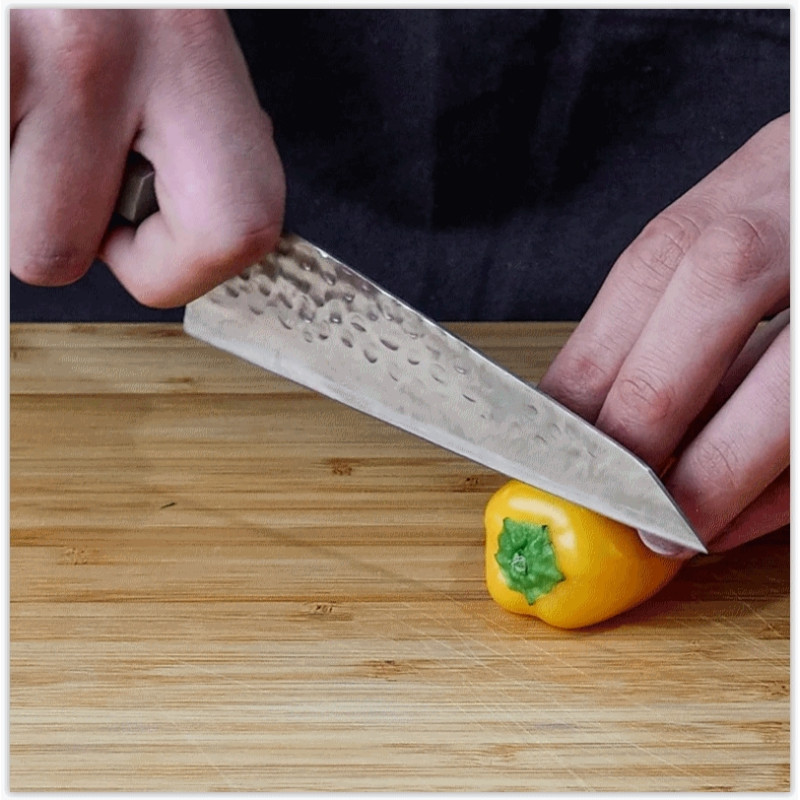 Couteau de chef 135mm avec étui et coffret en Bambou