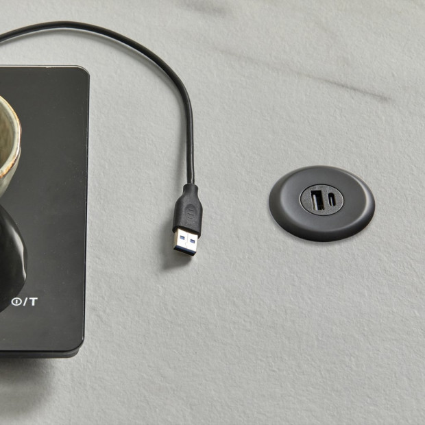 Bloc prise a encastrer USB-A et USB-C Finition Noir Mat