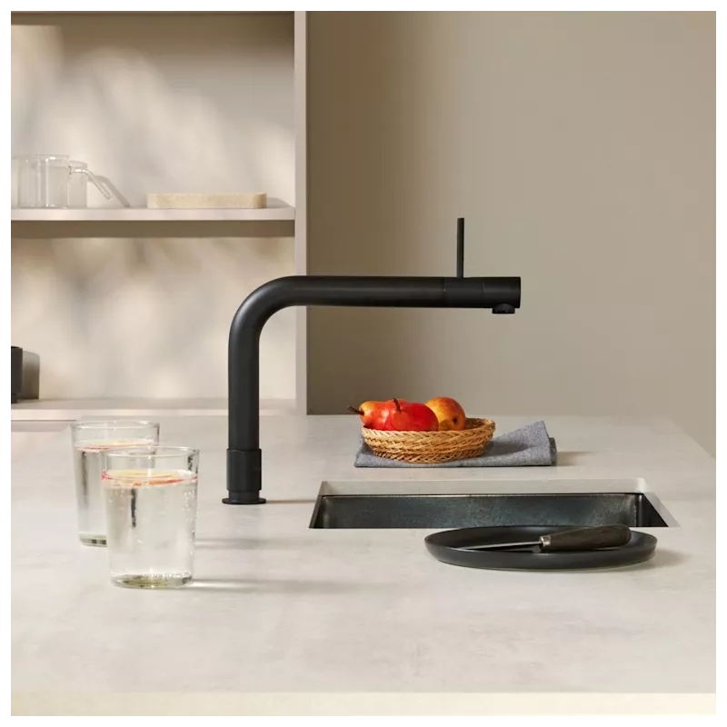 Mitigeur eau bouillante Front Noir avec reservoir PRO3