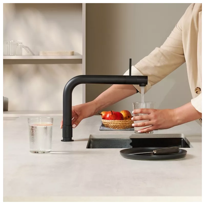 Mitigeur eau bouillante Front Noir avec reservoir PRO3