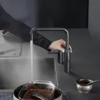 Mitigeur eau bouillante Fusion Square Noir - Réservoir PRO3