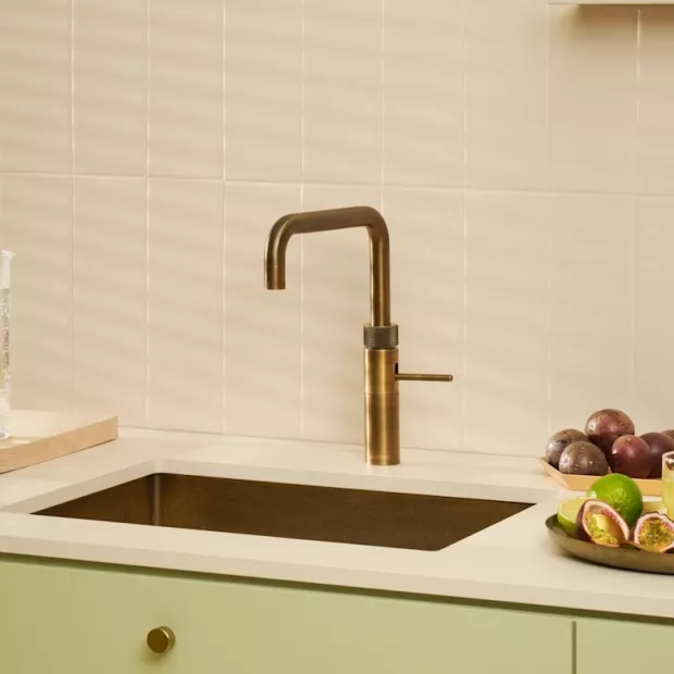 Mitigeur eau bouillante Fusion Square Cuivre rosé - PRO3