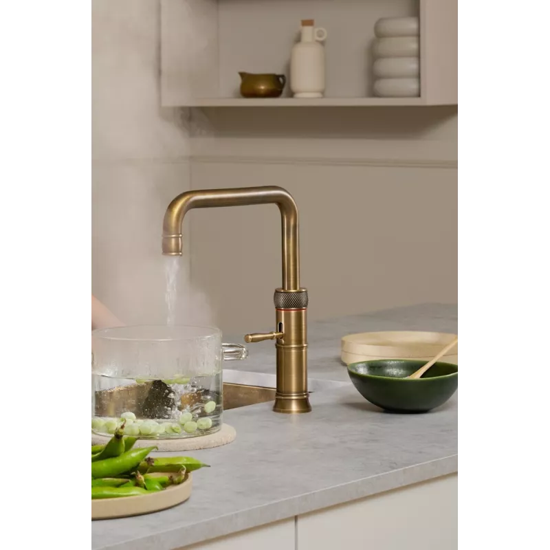 Mitigeur eau bouillante Classic Fusion Square Laiton Patiné