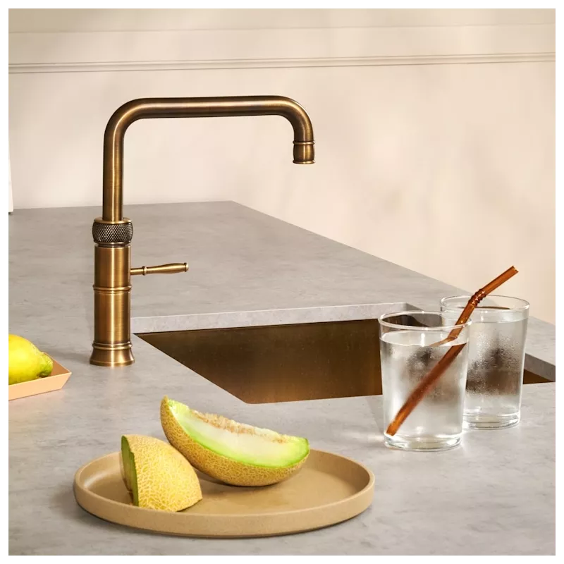 Mitigeur eau bouillante Classic Fusion Square Laiton Patiné