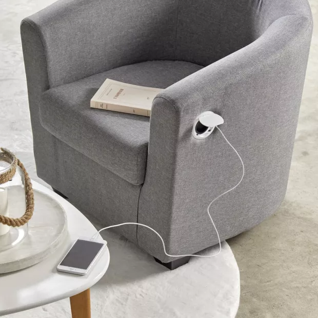 Prise blanche 16A. USB-A 1A-5V à encastrer plan travail