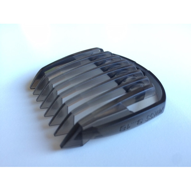 GUIDE DE COUPE PEIGNE 3-18MM POUR TONDEUSE BABYLISS 35807091