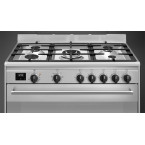 Cuisinière 5 gaz four émail lisse inox Smeg BG91X2